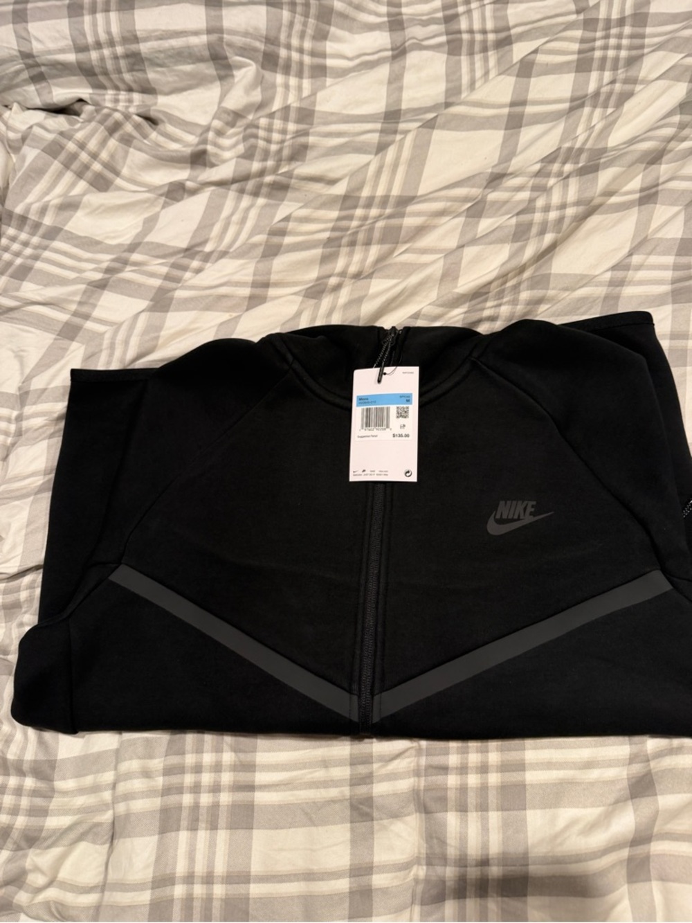 nike tech new black brand new can provide receipt